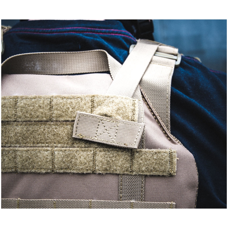 CINGHIA A 1 PUNTO T-END SNAP HOOK - OD GREEN - 8FIELDS - immagine 6