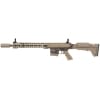 Fotografia in alta risoluzione del fucile elettrico da softair DMR Rapax XXI M.8 Secutor in finitura Coyote. Inquadratura laterale che mostra il paramano M-LOK, il ricevitore in metallo e il calcio regolabile. Disponibile su Gunshot.it per il settore softair. DMR Rapax XXI M.8 Secutor colore Coyote per softair vista laterale